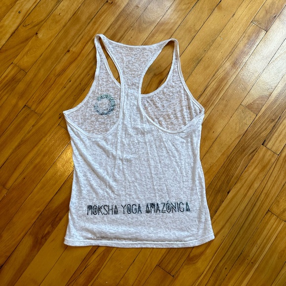 Washed White Workout Top - Picture 2 of 4